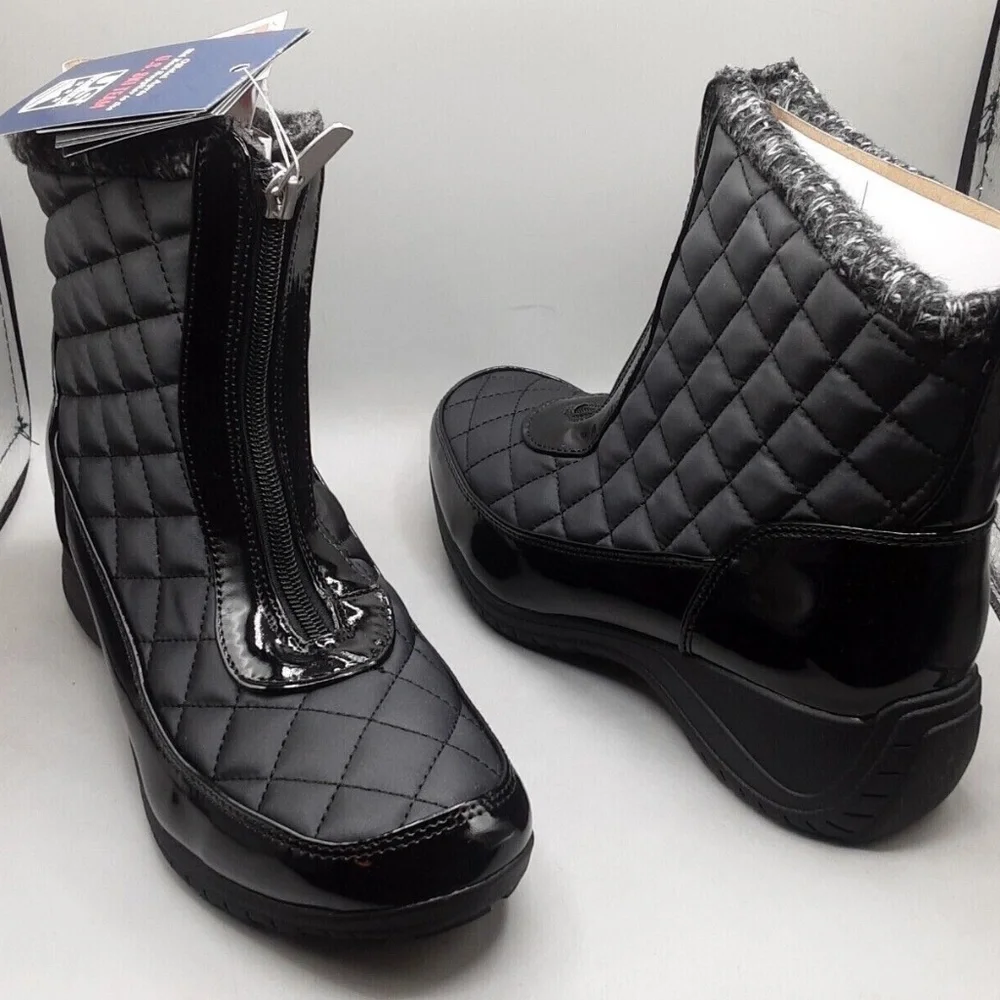 New Khombu Women's Shoe Ankle Boots Bootie Megan Waterproof Front Zip NIB Black - Picture 5 of 8